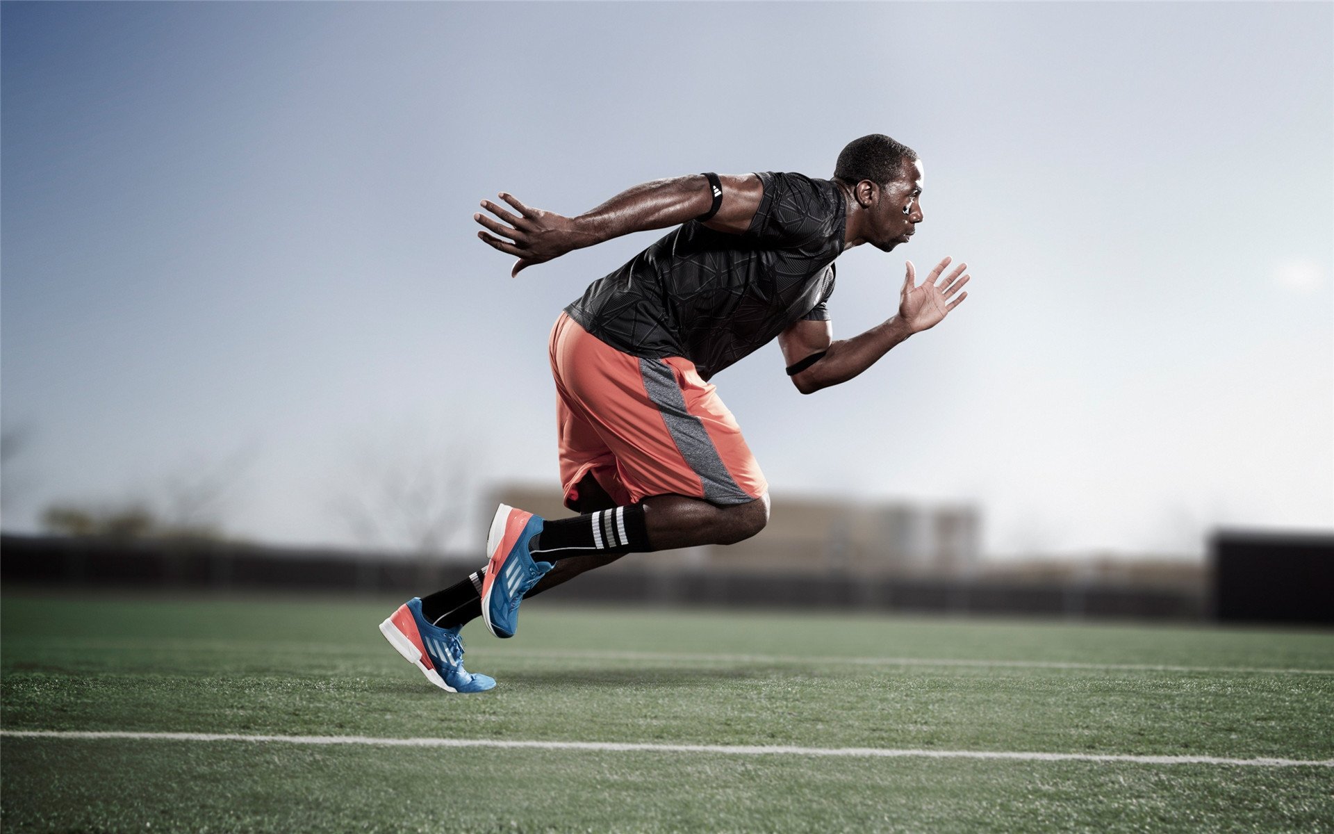 《FIFA》“足球梦想”盛典，虚拟足球引领新纪元！